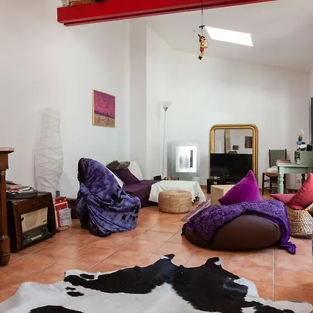 Holiday home Maison Bleue